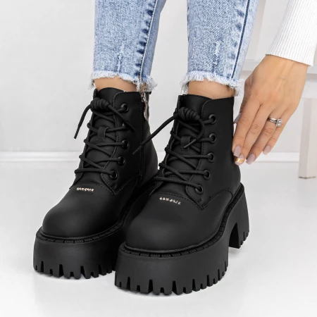 Ghete Dama cu Platforma 3YJ10 Negru » Pantoful.ro