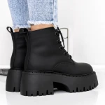 Ghete Dama cu Platforma 3YJ10 Negru » Pantoful.ro