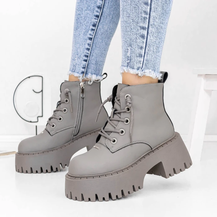 Ghete Dama cu Platforma 3YJ10 Gri » Pantoful.ro